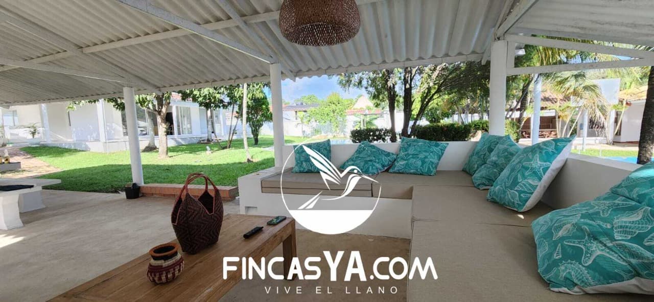 Carmen De Apicala White Luxury Home - Imagen 10